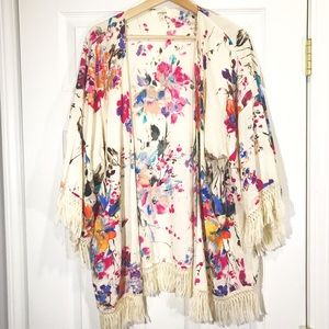 ⚡️Floral Print Kimono with White Tassels⚡️
